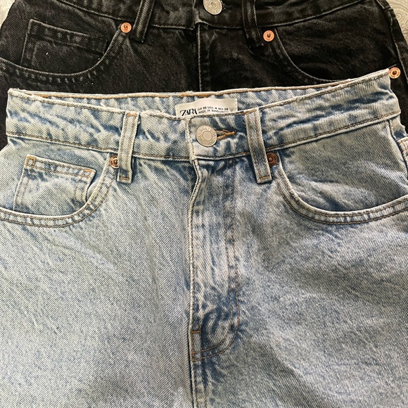 Zara Mom Jeans Size 4, used like new. Worn once •Edmonton Alberta - Picture 2 of 3